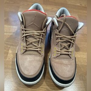 Jordan 3 JTH Bio Beige. Size 11.